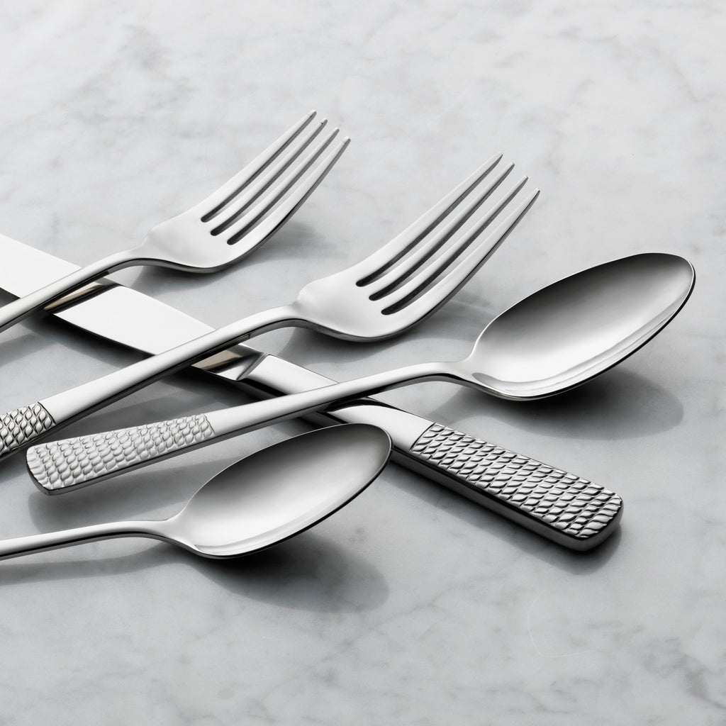 Master's Gauge by World Tableware 936-002 Bayside 7 1/4" 18/10 Stainless Steel Extra Heavy Weight Dinner Spoon - 12/Pack