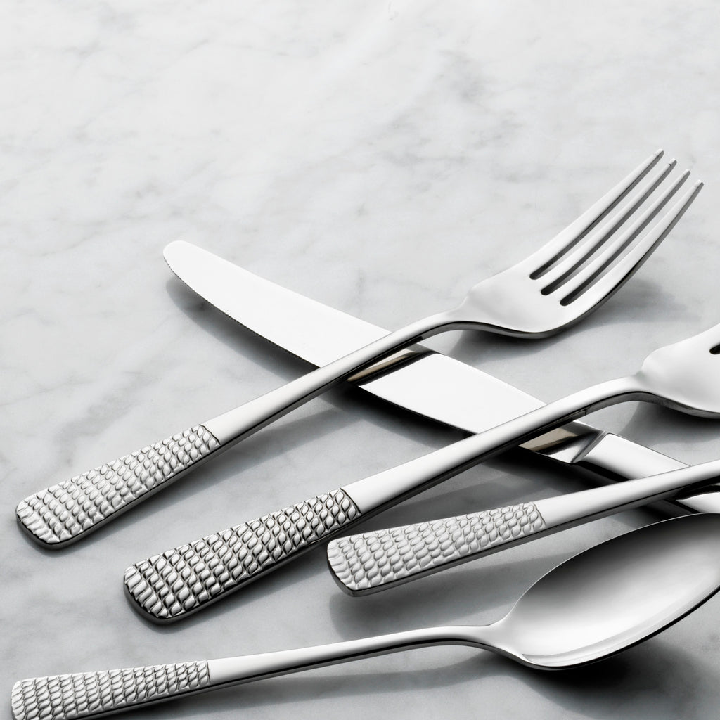 Master's Gauge by World Tableware 936-027 Bayside 8" 18/10 Stainless Steel Extra Heavy Weight Dinner Fork - 12/Pack